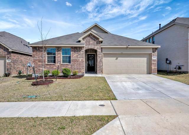 Property at 2604 Starwater Dr, Fort Worth, TX 76179, 4 beds, 2 baths