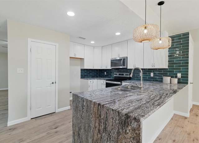 Property at 3638 Parkmont St, Mesquite, TX 75150, 3 beds, 2 baths