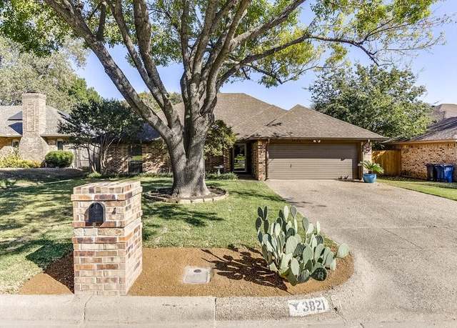 Property at 3821 Devonaire Dr, Fort Worth, TX 76008, 3 beds, 2 baths
