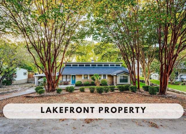 Property at 309 Lakewood Dr, Waxahachie, TX 75165, 3 beds, 2 baths