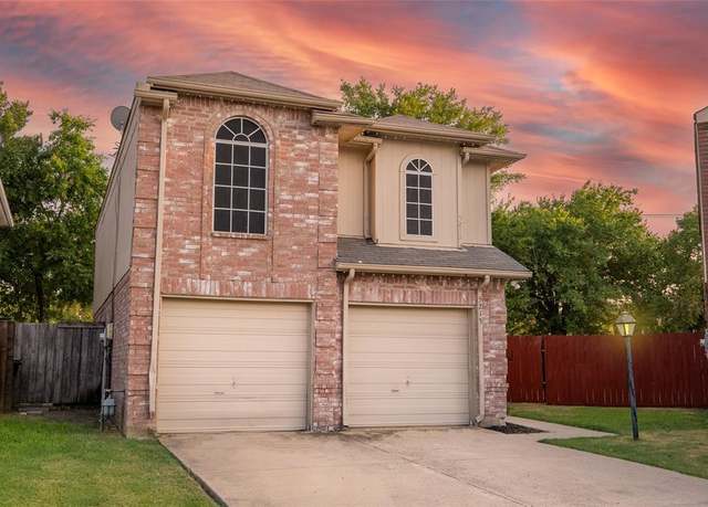 Property at 5213 Wolverton Ct, Garland, TX 75043, 3 beds, 2.5 baths