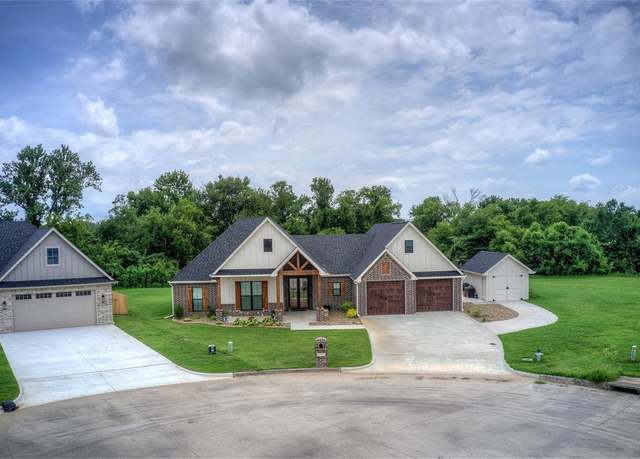 Property at 2142 Heath St, Sulphur Springs, TX 75482, 4 beds, 2.5 baths