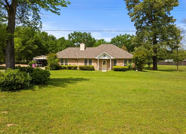 Property at 1411 E Highway 67, Mount Vernon, TX 75457, 2 beds, 2 baths