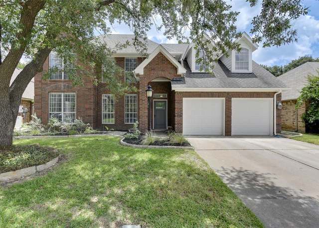 Property at 6111 Pinwood Cir, Arlington, TX 76001, 5 beds, 3.5 baths