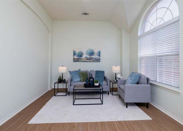 Property at 5517 Lawnsberry Dr, Fort Worth, TX 76137, 4 beds, 2 baths
