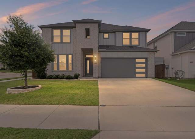 Property at 10650 Barrington Ln, Fort Worth, TX 76126, 5 beds, 3 baths