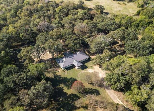 Property at 10006 County Road 168, Kaufman, TX 75142, 5 beds, 3 baths