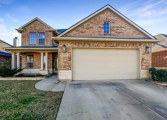 Property at 4644 Golden Yarrow Dr, Fort Worth, TX 76244, 4 beds, 2.5 baths