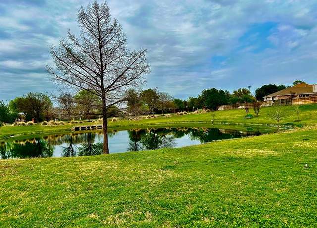 Property at 2828 Cliffview Dr, Mckinney, TX 75071, 3 beds, 2 baths