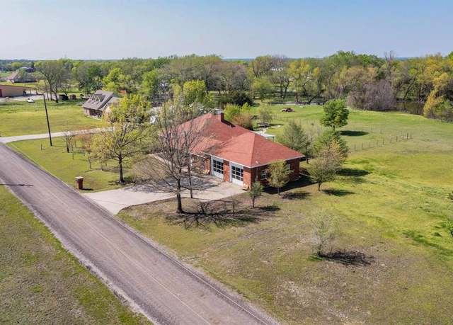 Property at 432 County Road 4444, Trenton, TX 75490, 4 beds, 2 baths