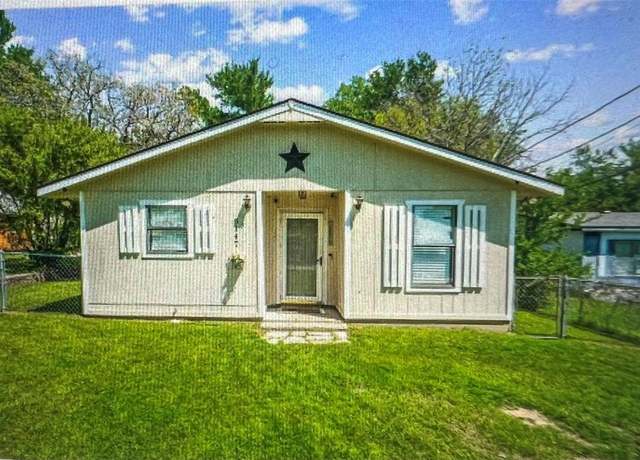 Property at 8147 Fawn Cir, Granbury, TX 76049, 2 beds, 1 bath