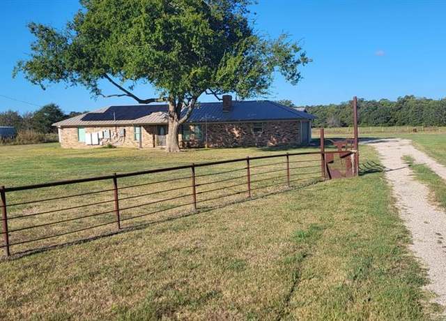 Property at 4396 S Farm Road 275 S, Cumby, TX 75433, 3 beds, 2 baths