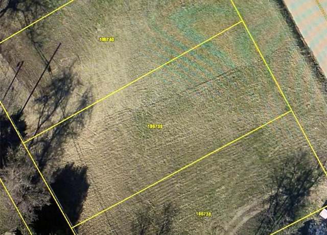 Property at 824 Hubert St, Waco, TX 76704