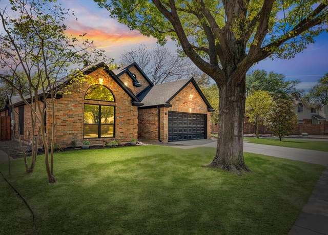 Property at 3768 Waterford Dr, Addison, TX 75001, 3 beds, 2 baths