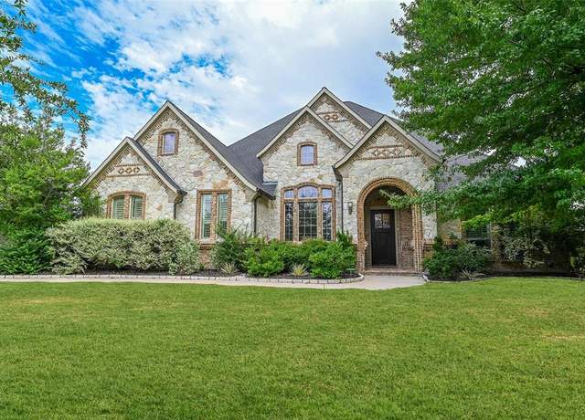 Property at 5454 Pebble Creek Dr, Celina, TX 75078, 5 beds, 4 baths