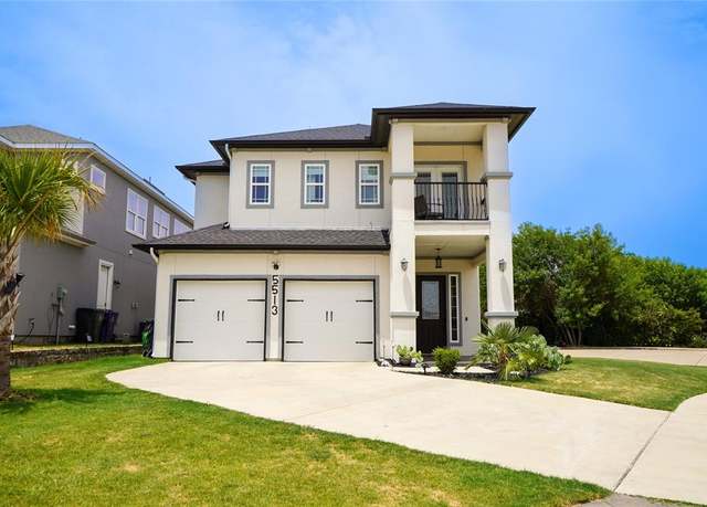 Property at 5513 Longcrest Dr, Garland, TX 75043, 4 beds, 2.5 baths