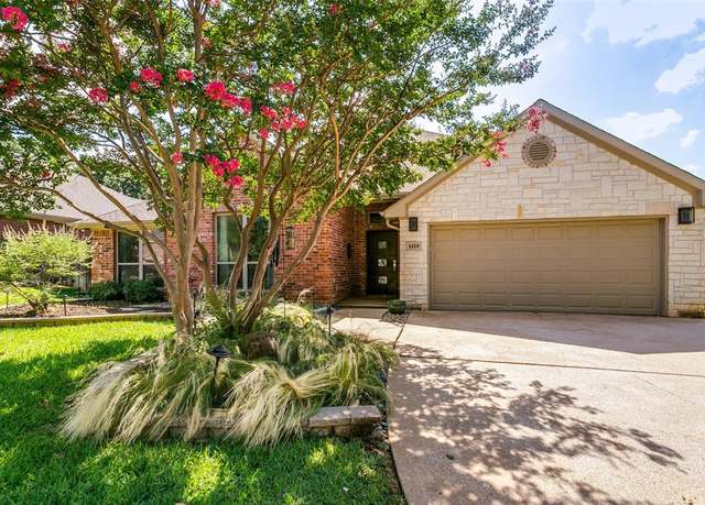 Property at 4320 Country Ln, Grapevine, TX 76051, 3 beds, 2 baths