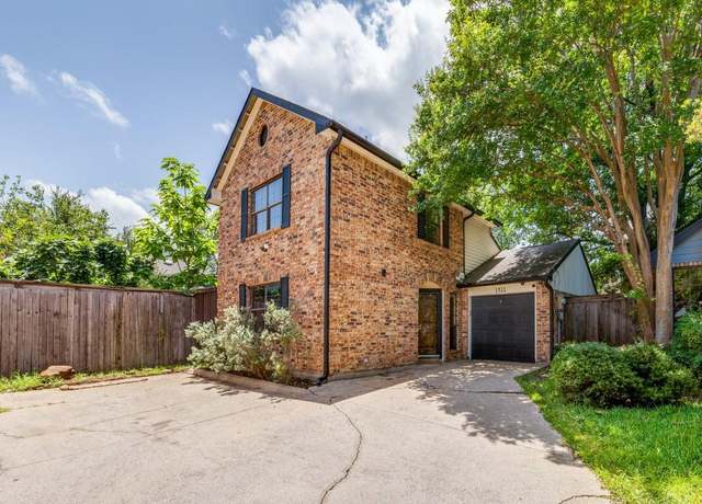 Property at 1511 Mccoy St, Dallas, TX 75204, 2 beds, 2 baths