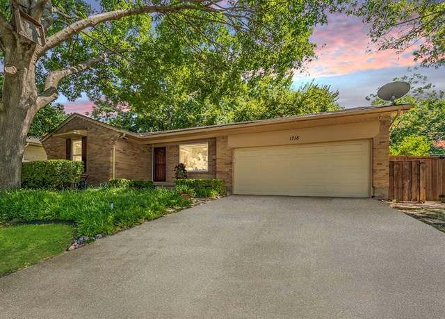 Property at 1718 Millmar Cir, Dallas, TX 75228, 3 beds, 2 baths