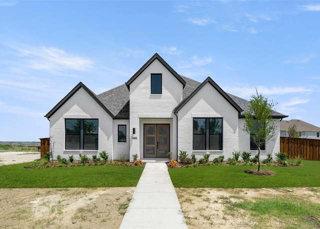 Property at 14532 Walsh Ave, Fort Worth, TX 76008, 3 beds, 3.5 baths