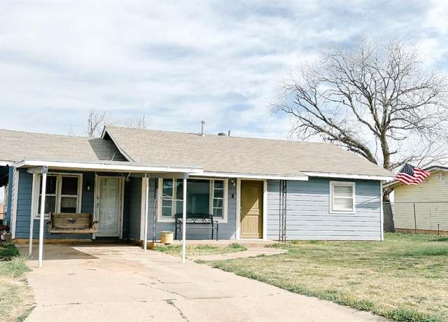 Property at 1332 Westfield Dr, Anson, TX 79501, 3 beds, 2 baths