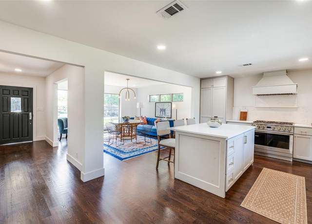 Property at 4209 Westmont Ct, Fort Worth, TX 76109, 4 beds, 3.5 baths