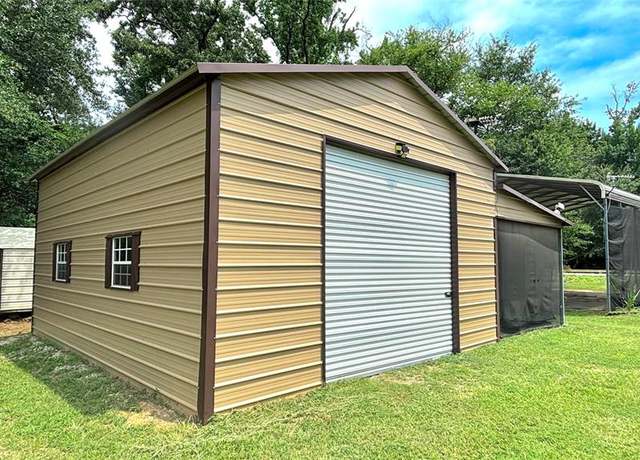 Property at 821 Waterfront Row, Quitman, TX 75783