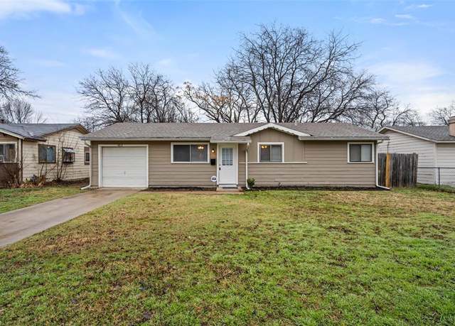 Property at 4821 Dorsey St, Forest Hill, TX 76119, 3 beds, 1.5 baths