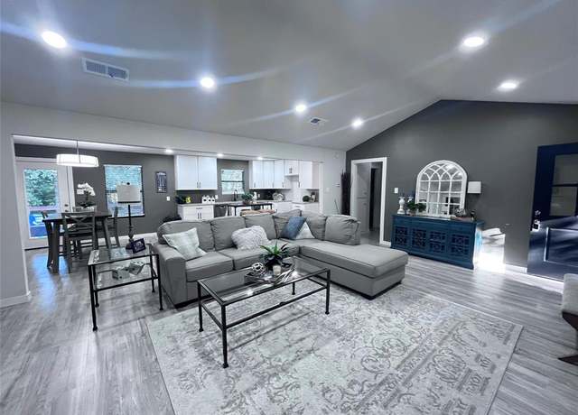 Property at 7899 Private Road 2576, Quinlan, TX 75474, 3 beds, 2 baths