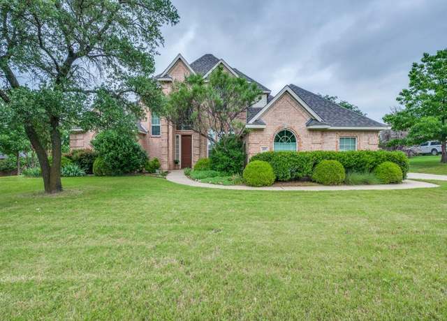 Property at 3588 Heritage Trl, Celina, TX 75009, 4 beds, 3 baths
