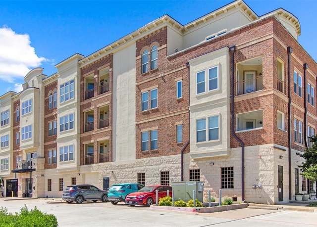 Property at 800 E 15th St #304, Plano, TX 75074, 2 beds, 2 baths