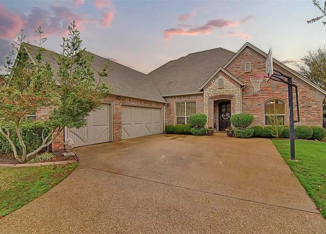 Property at 3203 Vista Lake Cir, Mansfield, TX 76063, 4 beds, 3 baths