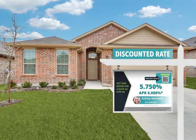 Property at 949 Braymer Ln, Fort Worth, TX 76108, 4 beds, 2 baths