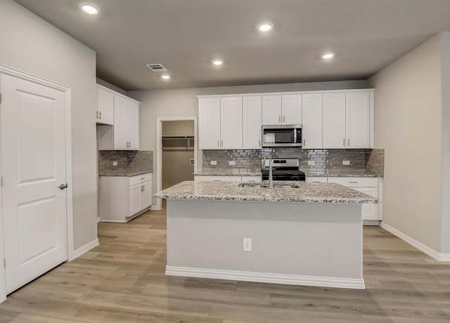Property at 417 Ezra Ln, Mckinney, TX 75069, 4 beds, 2.5 baths