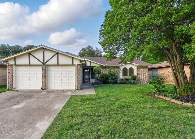 Property at 3836 Wedgworth Rd S, Fort Worth, TX 76133, 3 beds, 2 baths