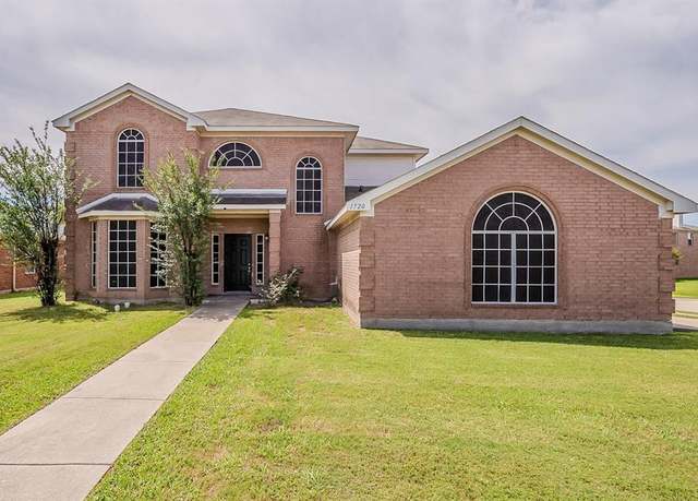 Property at 1720 Triumph Trl, Arlington, TX 76002, 4 beds, 3 baths