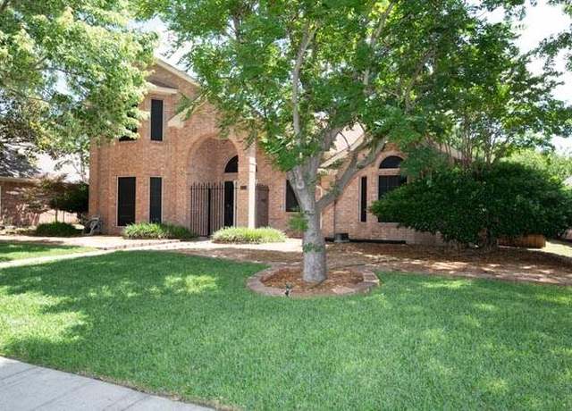 Property at 1111 Bayshore St, Allen, TX 75002, 3 beds, 2.5 baths