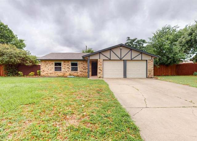 Property at 6432 Melinda Ct, Watauga, TX 76148, 3 beds, 2 baths