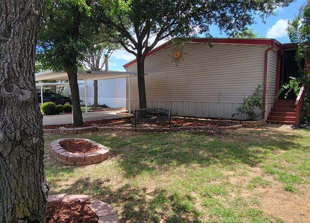 Property at 11043 Viejo Ln, Fort Worth, TX 76244, 3 beds, 2 baths