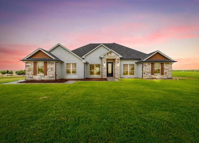 Property at 11332 County Road 418, Grandview, TX 76050, 4 beds, 3 baths