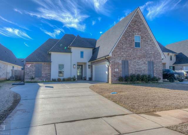Property at 709 Julesburg Ln, Benton, LA 71006, 5 beds, 3 baths