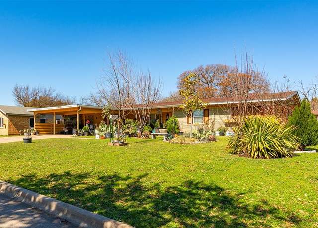 Property at 8308 Doreen Ave, Fort Worth, TX 76116, 3 beds, 2 baths