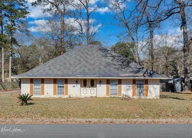 Property at 5070 Town North, Shreveport, LA 71107, 3 beds, 2.5 baths