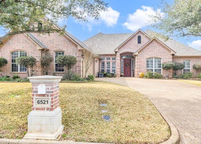 Property at 6521 Ashmore Ln, Tyler, TX 75703, 3 beds, 2.5 baths