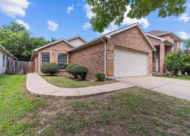 Property at 1216 Kielder Cir, Fort Worth, TX 76134, 3 beds, 2 baths