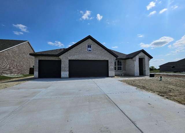 Property at 200 Aero Vista Dr, Caddo Mills, TX 75135, 3 beds, 2 baths