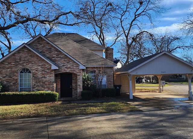 Property at 2823 Inniswood Cir, Arlington, TX 76015, 3 beds, 2 baths