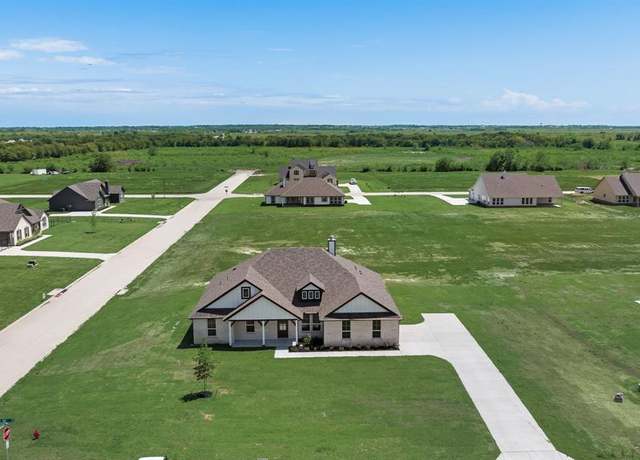 Property at 3101 White Oak Rd, Oak Ridge, TX 75161, 4 beds, 3 baths