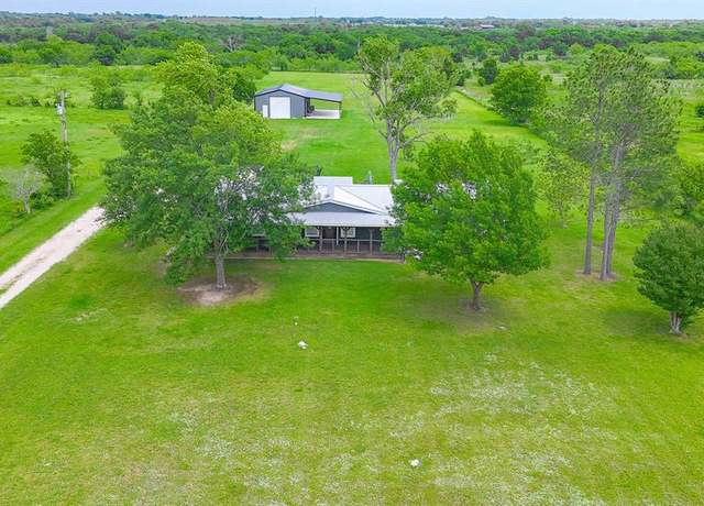 Property at 11828 NW County Road 170, Ennis, TX 75119, 2 beds, 2 baths