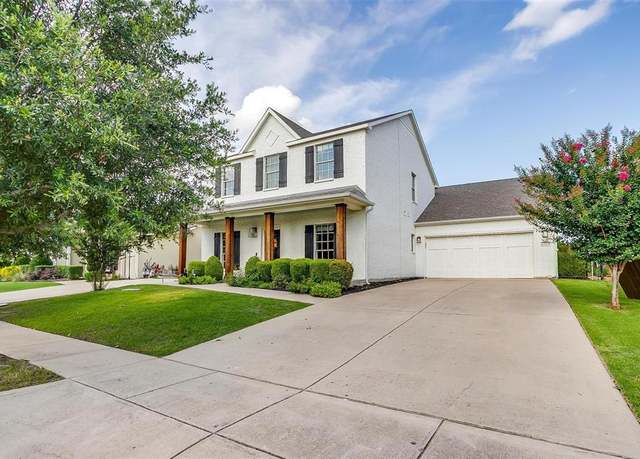 Property at 114 Parkview Dr, Aledo, TX 76008, 4 beds, 2.5 baths